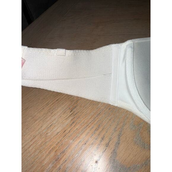 Victoria’s secret body by victoria lined strapless multiway bra white size 34DD - Picture 5 of 9